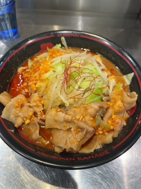 府中駅近くにある「麺創研 紅」