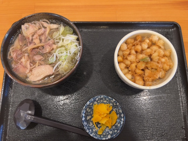 山形発祥の冷やし肉そば有名店「そば処 かつら」